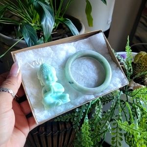Jade bracelet with buddah candle gift box
